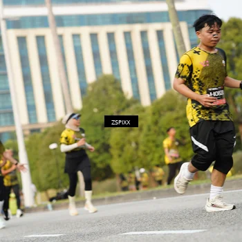 Runner Photo 6384655