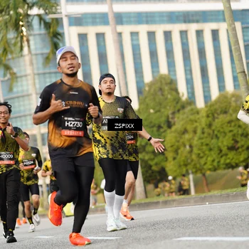 Runner Photo 6384681