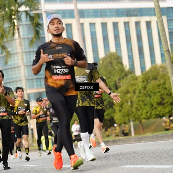Runner Photo 6384699
