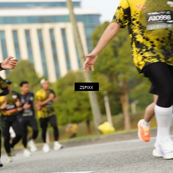 Runner Photo 6384712
