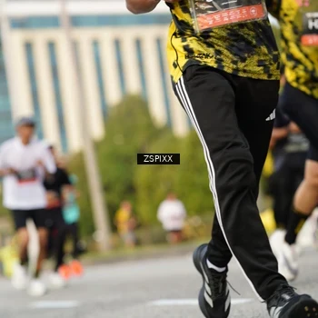 Runner Photo 6384733