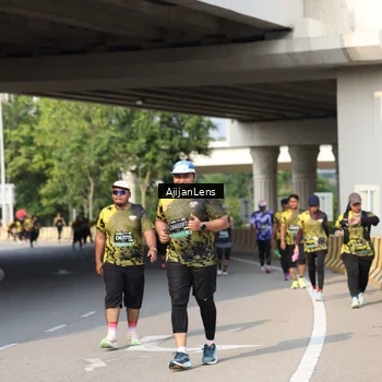 Runner Photo 6384745