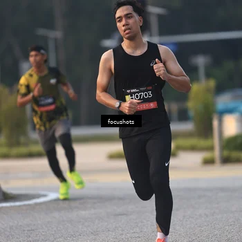 Runner Photo 6384779