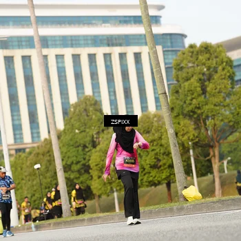 Runner Photo 6384783