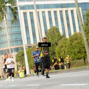 Runner Photo 6384808