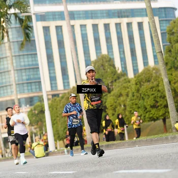 Runner Photo 6384824