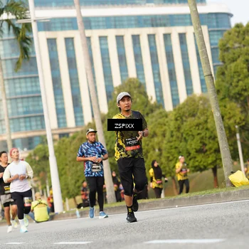 Runner Photo 6384825