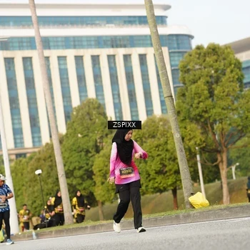 Runner Photo 6384850