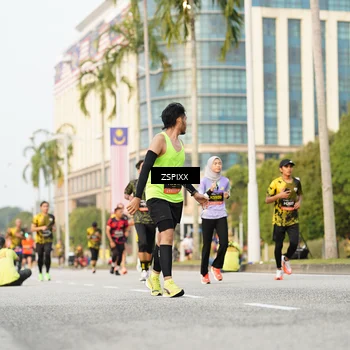 Runner Photo 6384862