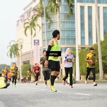 Runner Photo 6384866