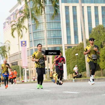 Runner Photo 6384879