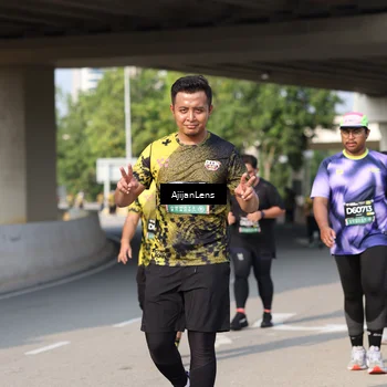 Runner Photo 6384914