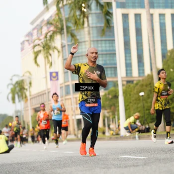 Runner Photo 6384997