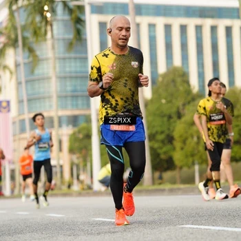 Runner Photo 6385026