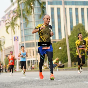Runner Photo 6385031