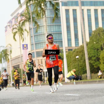 Runner Photo 6385050