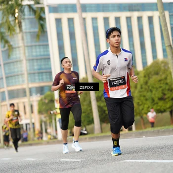 Runner Photo 6385147