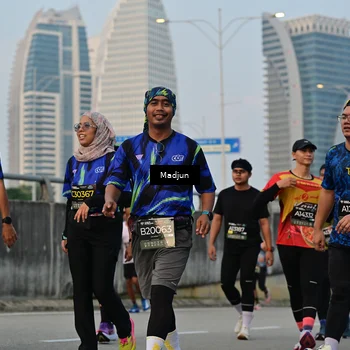Runner Photo 6385176