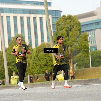 Runner Photo 6385237