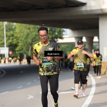Runner Photo 6385293