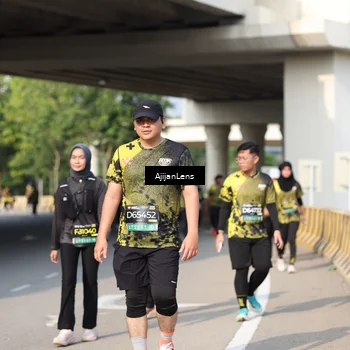 Runner Photo 6385305