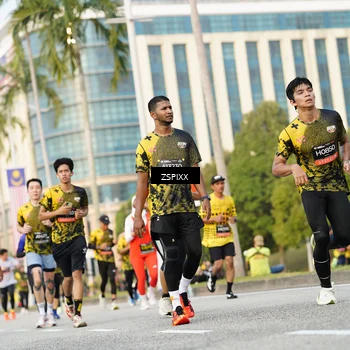 Runner Photo 6385307