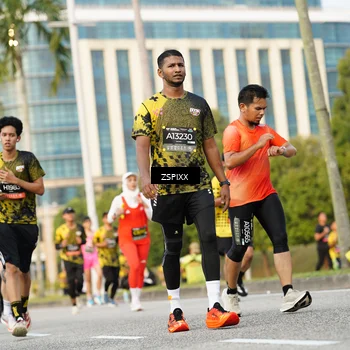 Runner Photo 6385347