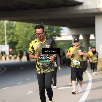 Runner Photo 6385349