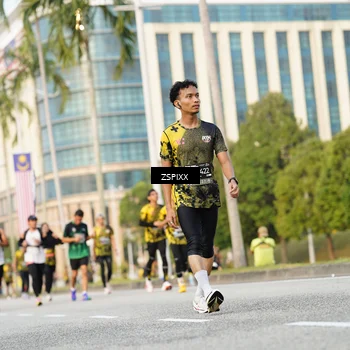 Runner Photo 6385375