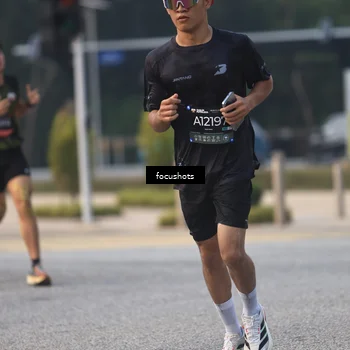 Runner Photo 6385378