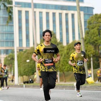 Runner Photo 6385533