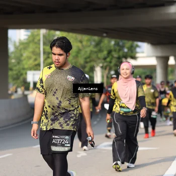 Runner Photo 6385548