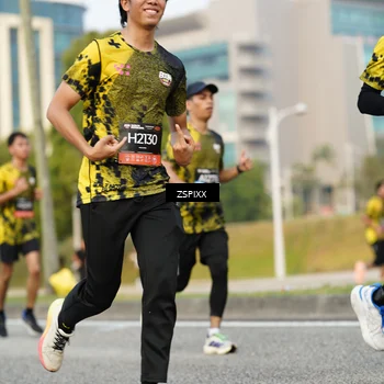 Runner Photo 6385563