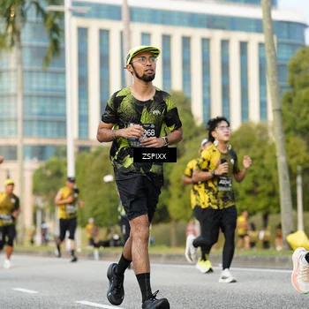 Runner Photo 6385592
