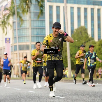 Runner Photo 6385650