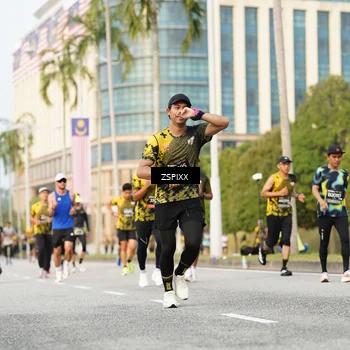 Runner Photo 6385654