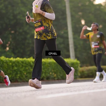 Runner Photo 6385668