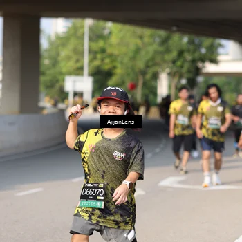 Runner Photo 6385713