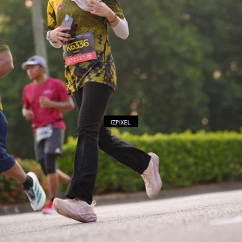 Runner Photo 6385754