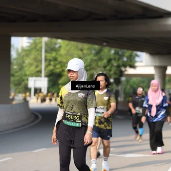 Runner Photo 6385760