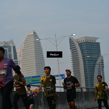 Runner Photo 6385770