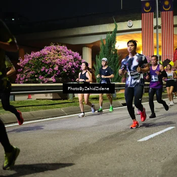 Runner Photo 6385825