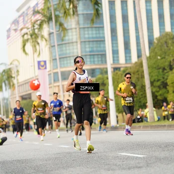 Runner Photo 6385832