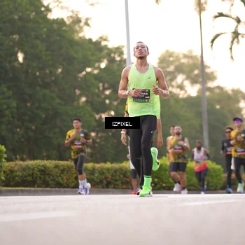 Runner Photo 6385837