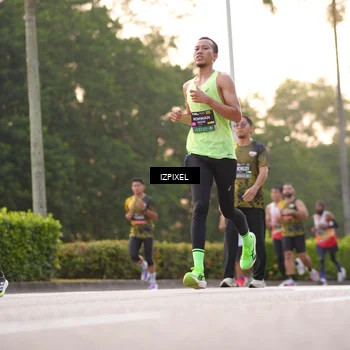 Runner Photo 6385859