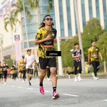 Runner Photo 6385863