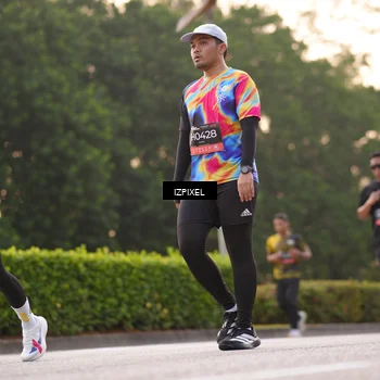 Runner Photo 6385871