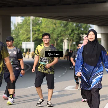 Runner Photo 6385876