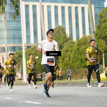 Runner Photo 6385886