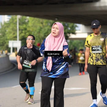 Runner Photo 6385891